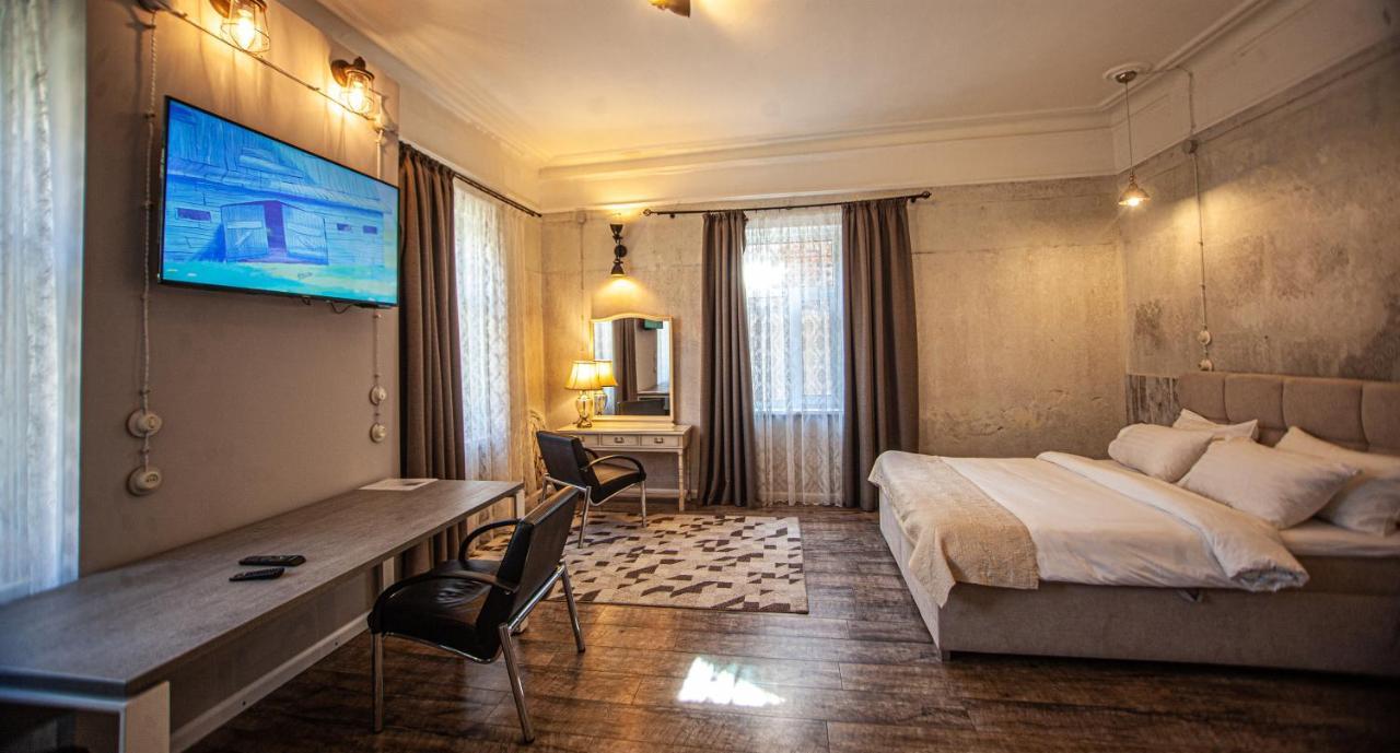 Biplan Hotel Daugavpils Esterno foto
