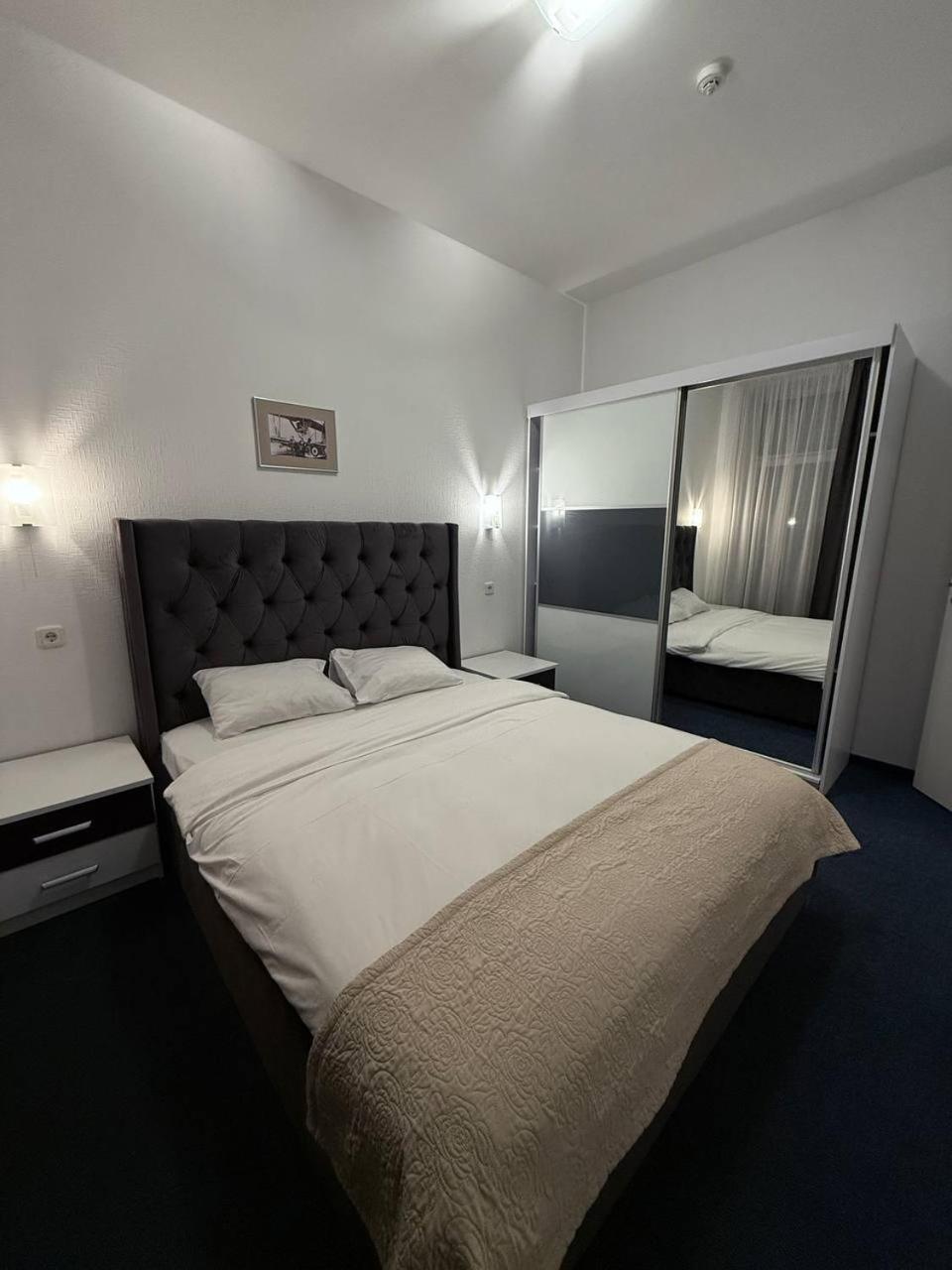 Biplan Hotel Daugavpils Esterno foto