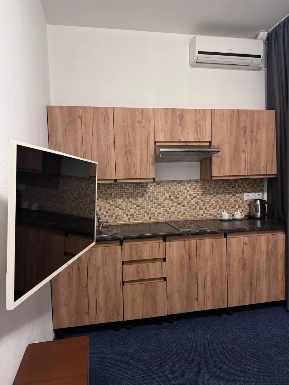 Biplan Hotel Daugavpils Esterno foto