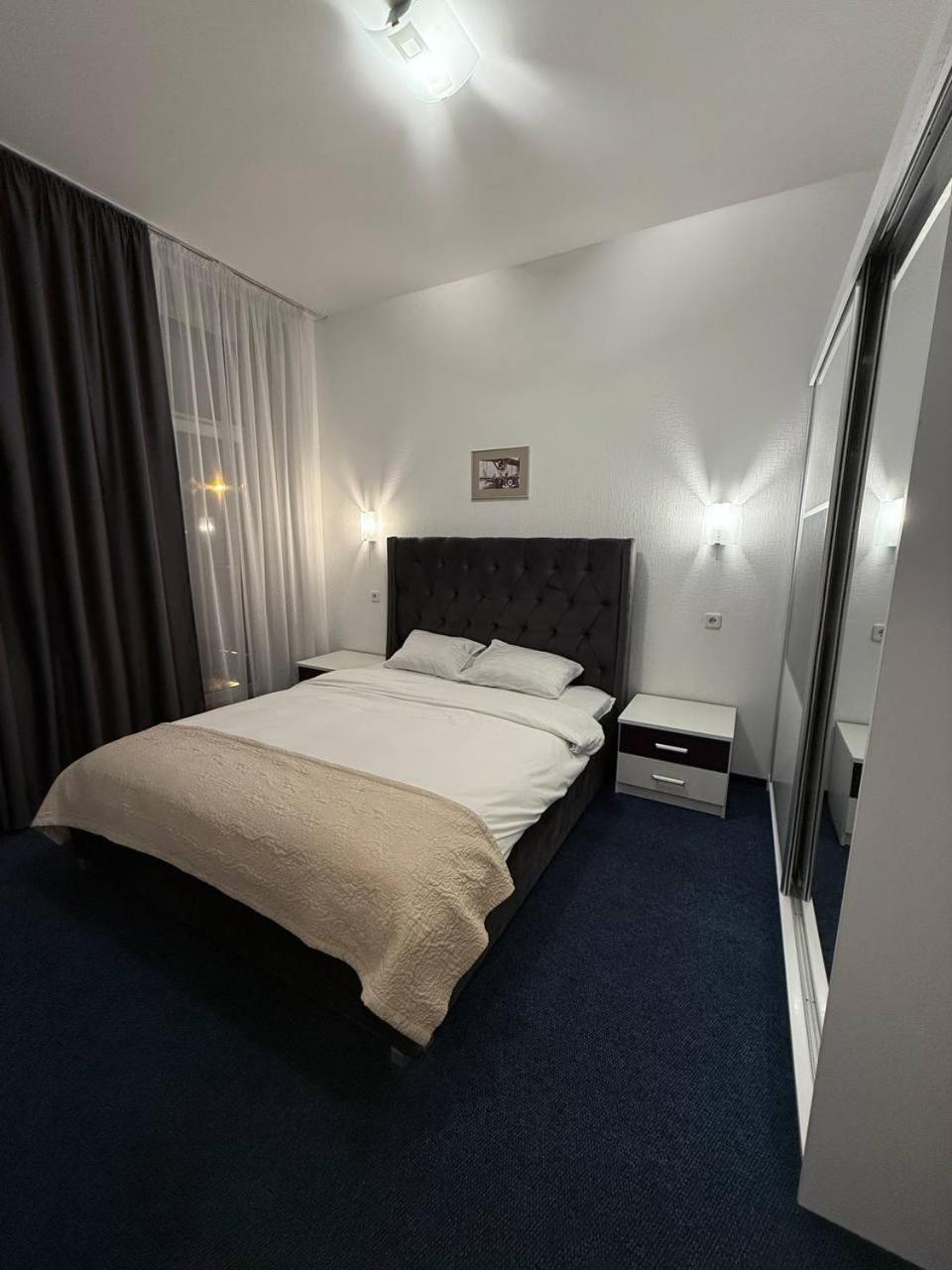 Biplan Hotel Daugavpils Esterno foto