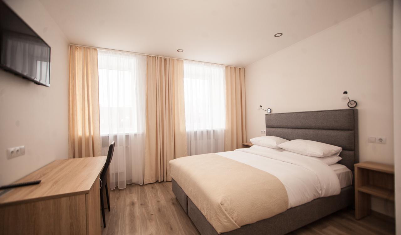 Biplan Hotel Daugavpils Esterno foto