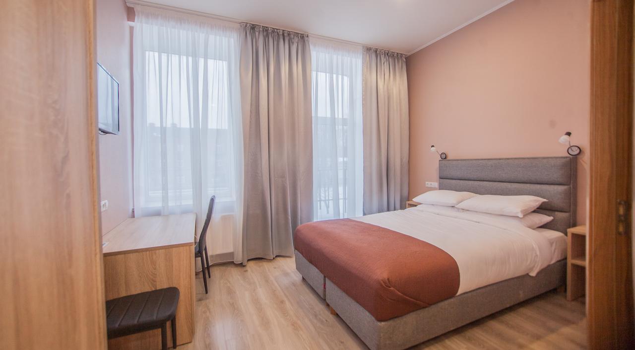 Biplan Hotel Daugavpils Esterno foto